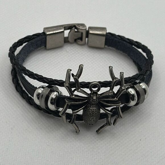 Brand New!! Spider, leather and bead bracelet - Picture 4 of 5
